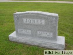 Edgar O Jones