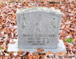 Thomas D Sturdivant