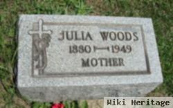 Julia Woods