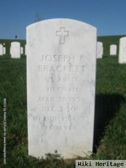 Joseph E Brackett