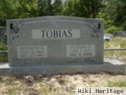 Hummin R Tobias