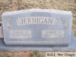 Sarah E Jernigan