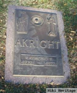 Raymond Akright