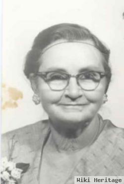 Alice Viola "ola" Liverett Lott