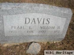 Pearl L Davis