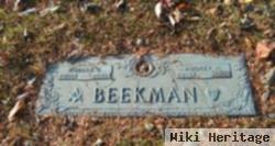 Robert T Beekman