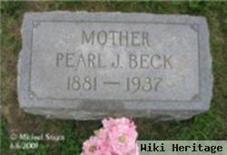 Pearl J Sheidler Beck