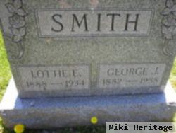 Lottie E Smith