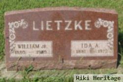 William Lietzke, Jr