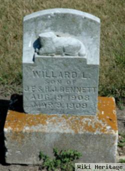 Willard D Bennett