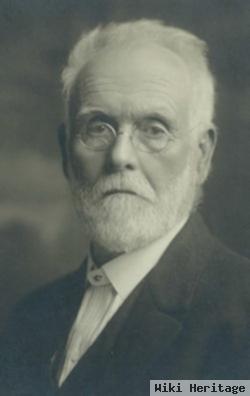 Dr Chambers A. Mclean