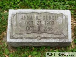 Anna R Dubois