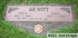 Joe E Dewitt