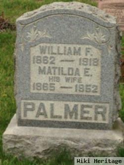 Mailda E Palmer