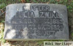 Julia Zeglovitz Zwikl