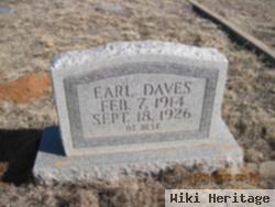 Earl Daves