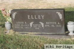 Elizabeth Ann "bettye" Harrell Elley Reineke