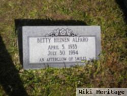 Betty Heinen Alfaro