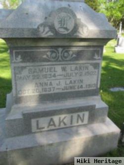 Samuel W Lakin