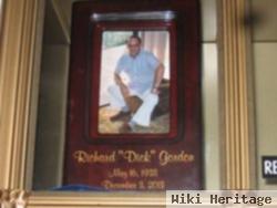 Richard Eugene "dick" Gordon