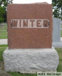 Clara E Winter