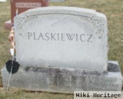 Rose B Plaskiewicz