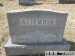 Robert Oren Altemose