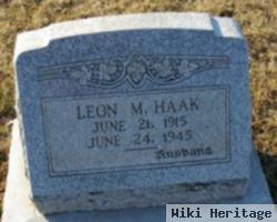 Leon M Haak