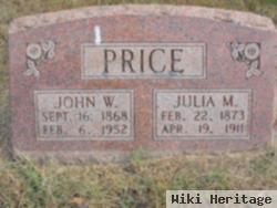 Julia Mamie Apman Price