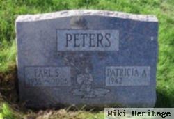 Earl S Peters