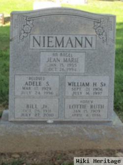 William H Niemann, Sr