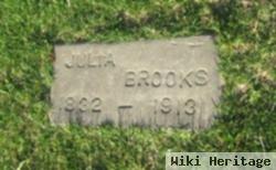 Julia Brooks