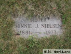 Minnie J Nielsen