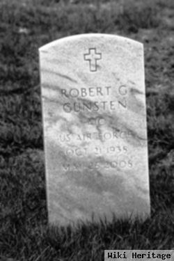 Robert G Gunsten