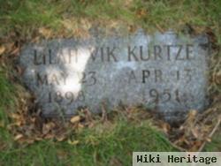 Lilah Vik Kurtze