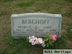 Mary Berghoff