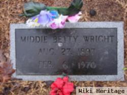 Middie Betty Wright