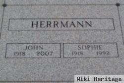 Sophie Lottie Herrmann