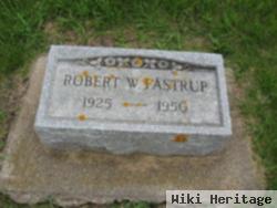 Robert W Fastrup