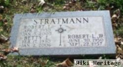 Robert L Stratmann, Jr