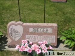 Edward Gerhardt "bud" Rieger