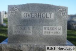 Wilson M Overholt