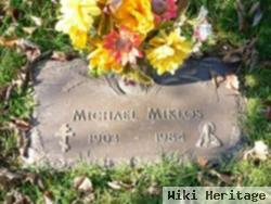 Michael Miklos