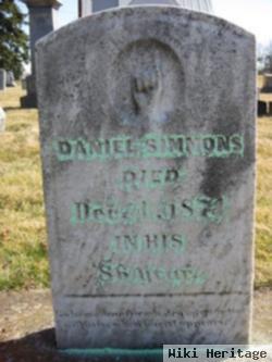 Daniel Simmons