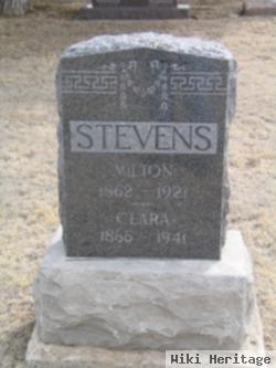 Milton Stevens