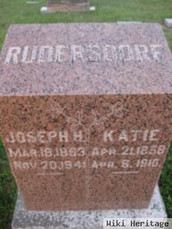 Catherine "katie" Tylle Rudersdorf