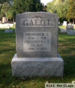 Fredericka S Gaedt