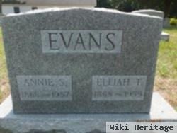 Elijah T Evans