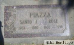 Rose Piazza