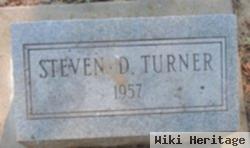 Steven D Turner